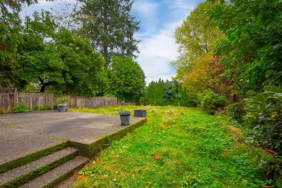 338 North Dollarton Highway, North Vancouver For Sale - image 39