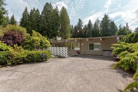 2940 Brookridge Drive, North Vancouver
