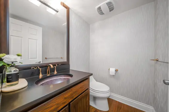 435 Inglewood Avenue, West Vancouver For Sale - image 23