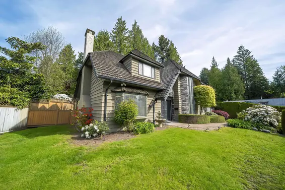 435 Inglewood Avenue, West Vancouver For Sale - image 5
