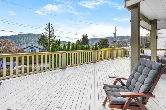 351 Beachview Drive, North Vancouver For Sale - image 15