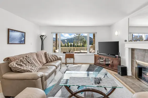 351 Beachview Drive, North Vancouver For Sale - image 6