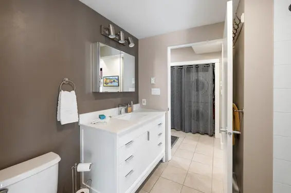 302 118 West 22nd Street, North Vancouver For Sale - image 22