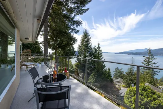 250 Kelvin Grove Way, Lions Bay For Sale - image 15