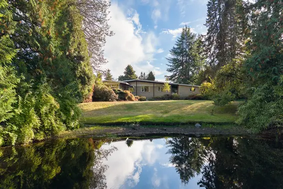 1025 Groveland Road, West Vancouver