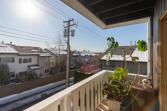 116 1345 Chesterfield Avenue, North Vancouver For Sale - image 17