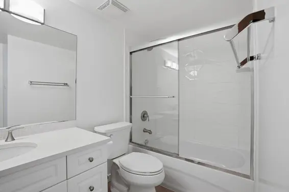 314 1345 Chesterfield Avenue, North Vancouver For Sale - image 33