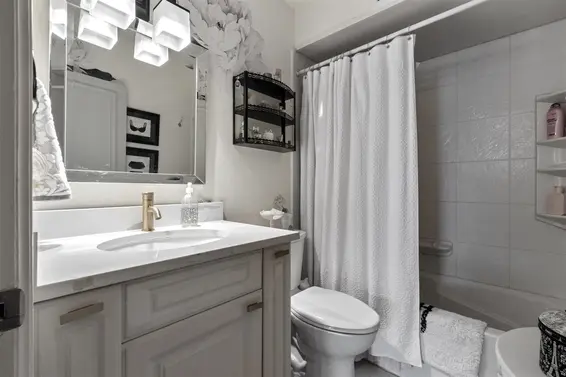 10 140 East 20th Street, North Vancouver For Sale - image 16