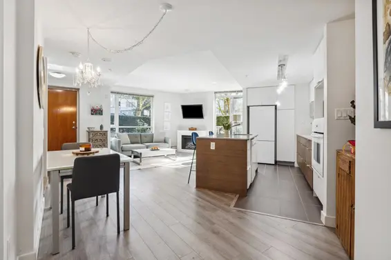 171 West 2nd Street, North Vancouver For Sale - image 11
