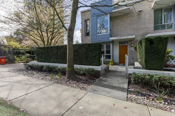 171 West 2nd Street, North Vancouver For Sale - image 34