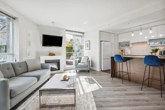 171 West 2nd Street, North Vancouver For Sale - image 5