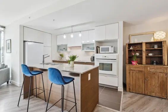 171 West 2nd Street, North Vancouver For Sale - image 7