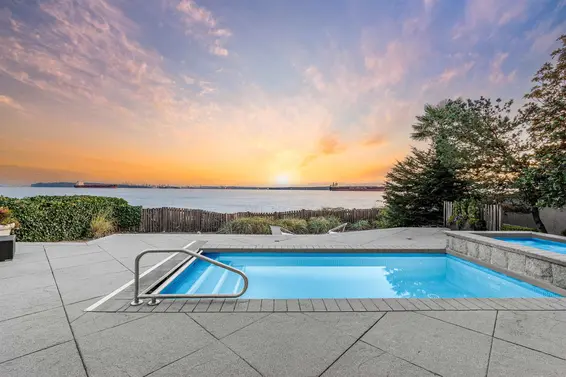 4208 Evergreen Avenue, West Vancouver For Sale - image 3