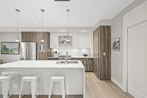 2 233 West 5th Street, North Vancouver For Sale - image 12