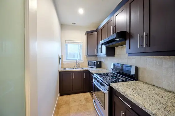 3014 Paisley Road, North Vancouver For Sale - image 4