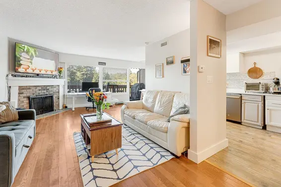 1039 Old Lillooet Road, North Vancouver For Sale - image 2