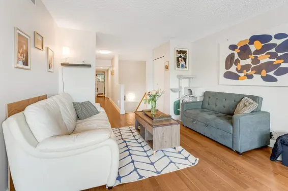 1039 Old Lillooet Road, North Vancouver For Sale - image 3