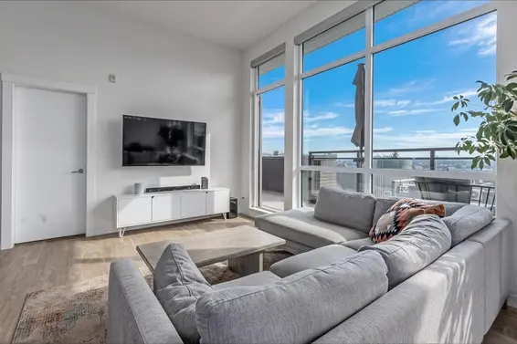 403 615 East 3rd Street, North Vancouver For Sale - image 11