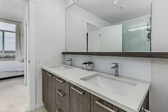 403 615 East 3rd Street, North Vancouver For Sale - image 14