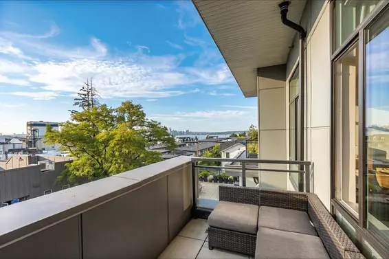 403 615 East 3rd Street, North Vancouver For Sale - image 5