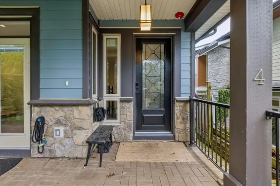 4 651 West 14th St, North Vancouver For Sale - image 3