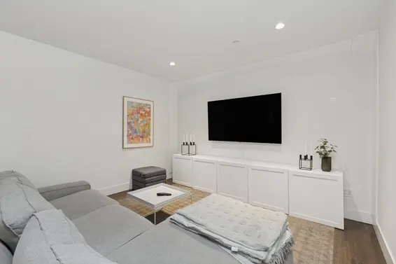 4 651 West 14th St, North Vancouver For Sale - image 37