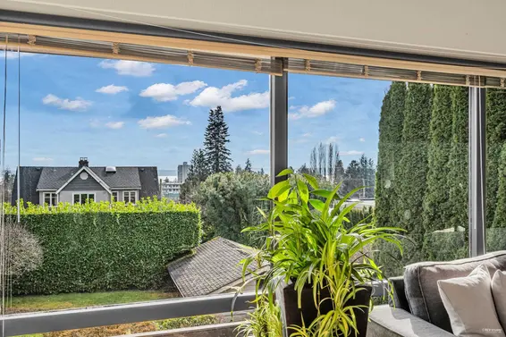 2160 Lawson Avenue, West Vancouver For Sale - image 10