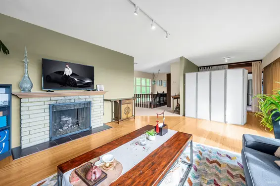 2160 Lawson Avenue, West Vancouver For Sale - image 11
