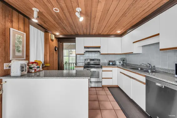 2160 Lawson Avenue, West Vancouver For Sale - image 18