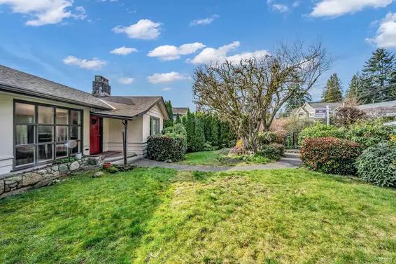 2160 Lawson Avenue, West Vancouver For Sale - image 3