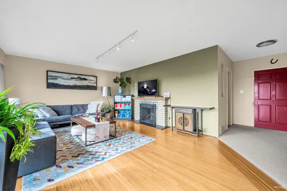 2160 Lawson Avenue, West Vancouver For Sale - image 5
