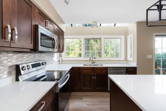 5162 Alderfeild Place, West Vancouver For Sale - image 11