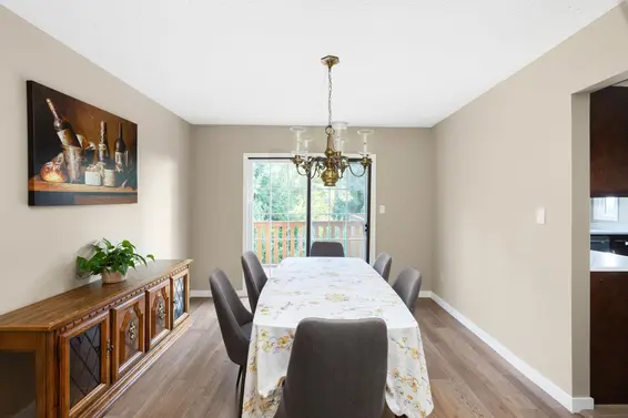 5162 Alderfeild Place, West Vancouver For Sale - image 8