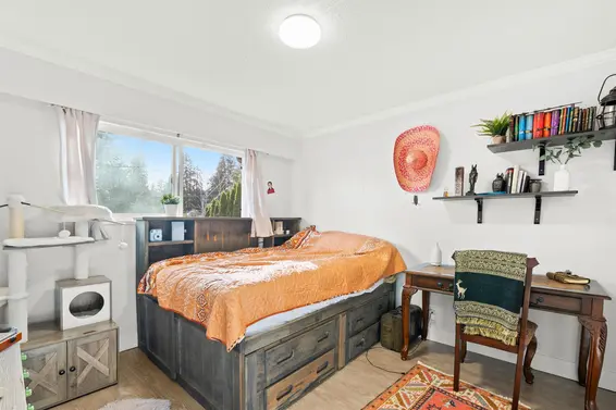 2333 Kirkstone Road, North Vancouver For Sale - image 15