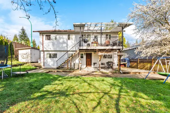 2333 Kirkstone Road, North Vancouver For Sale - image 2