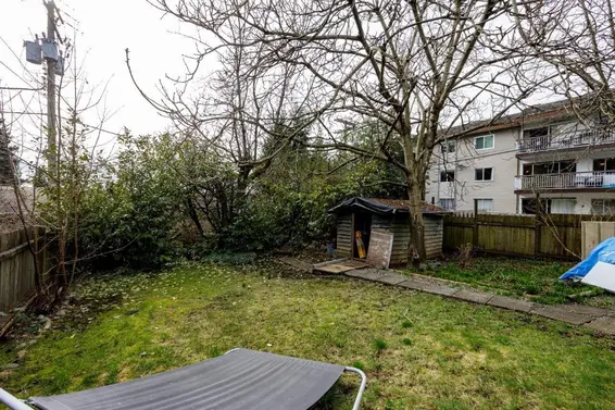 119 East Kings Road, North Vancouver For Sale - image 26