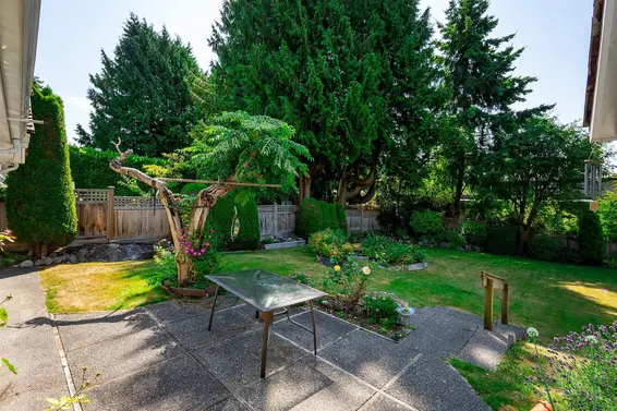 2240 Gordon Avenue, West Vancouver For Sale - image 24