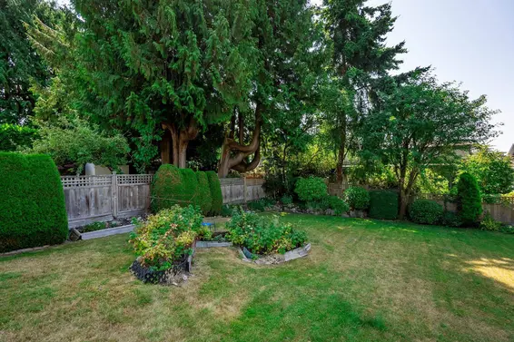 2240 Gordon Avenue, West Vancouver For Sale - image 26