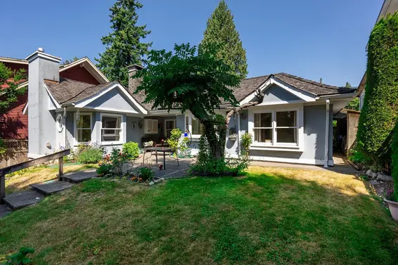 2240 Gordon Avenue, West Vancouver For Sale - image 30