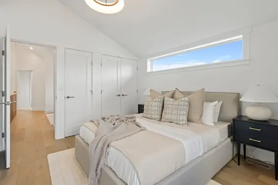 2 326 West 14th Street, North Vancouver For Sale - image 19