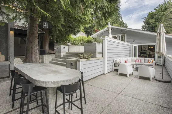 5770 Primrose Place, West Vancouver For Sale - image 3