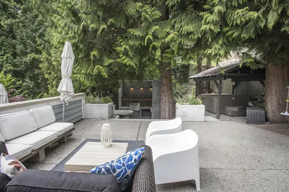 5770 Primrose Place, West Vancouver For Sale - image 38