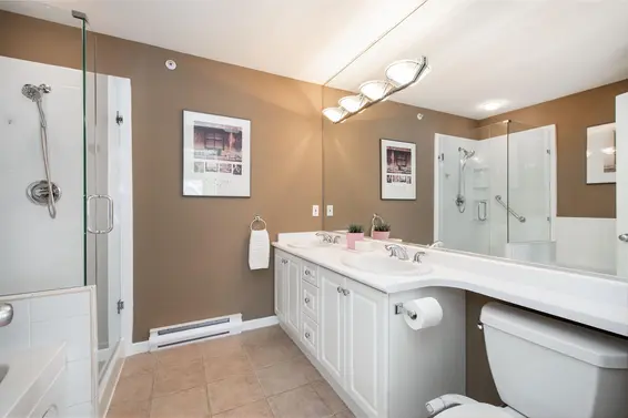 279 East 5th Street, North Vancouver For Sale - image 19