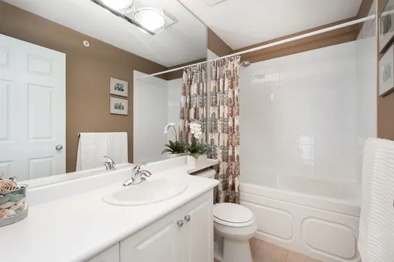 279 East 5th Street, North Vancouver For Sale - image 24