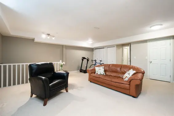279 East 5th Street, North Vancouver For Sale - image 35
