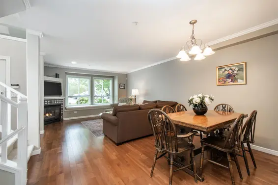 279 East 5th Street, North Vancouver For Sale - image 6