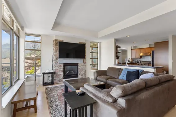 8601 Seascape Place, West Vancouver For Sale - image 4