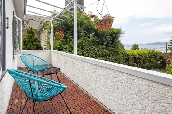 195 Isleview Place, LIONS BAY For Sale - image 11