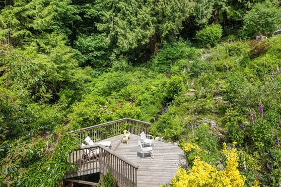 195 Isleview Place, LIONS BAY For Sale - image 36