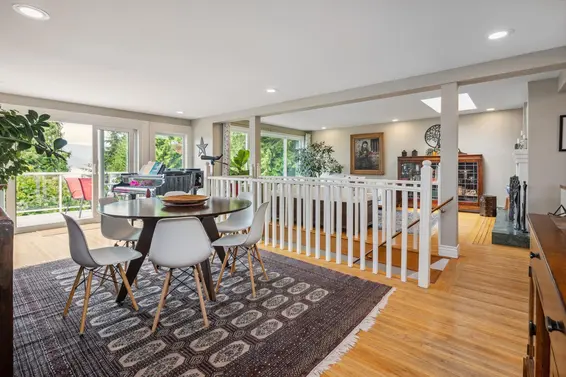 195 Isleview Place, LIONS BAY For Sale - image 7